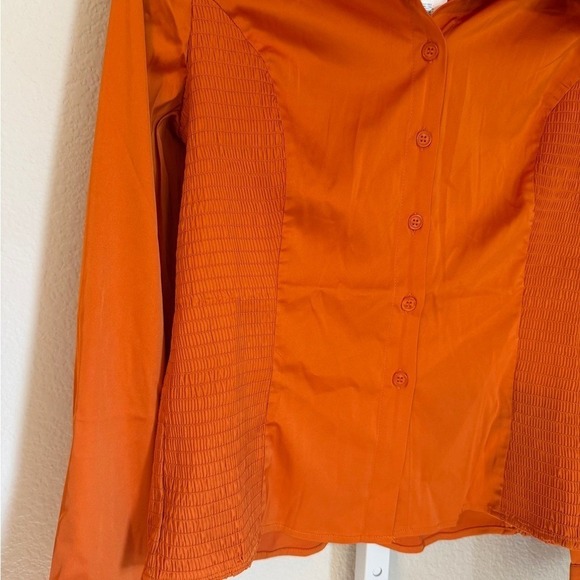 The Drop x Aissata Diallo Orange Smocked Satin Button Down Shirt Small NEW - Picture 4 of 10